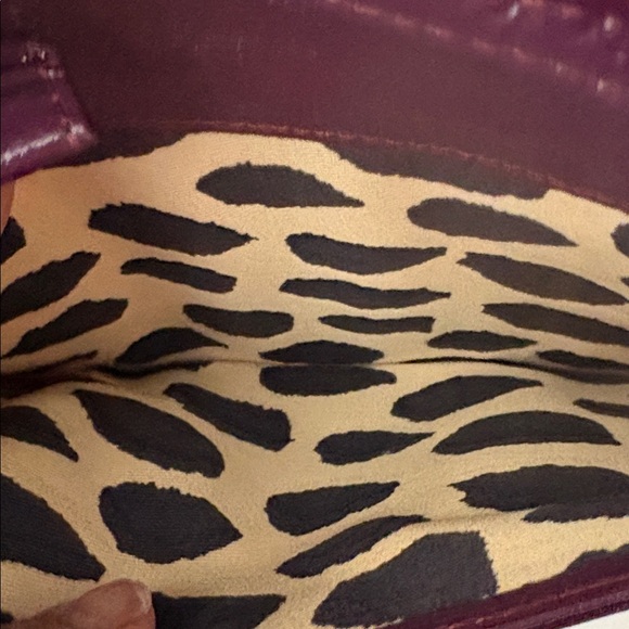 Marc by Marc Jacobs red and black logo print large travel patent leather wallet - Picture 7 of 11